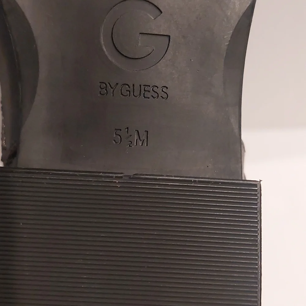 G By Guess boots womens gray size 5½‎ M